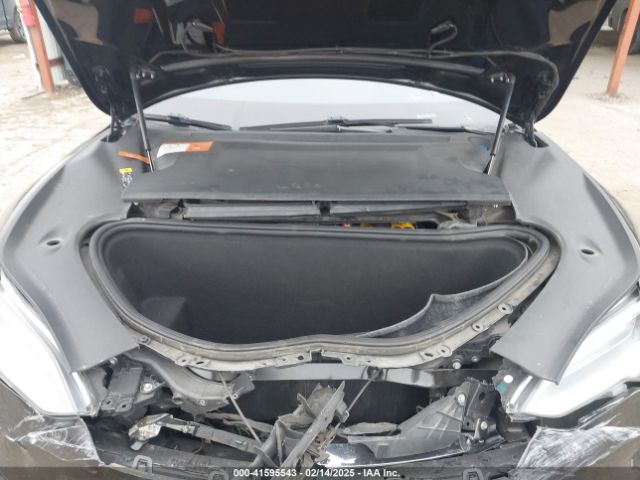 2018 TESLA MODEL S 5YJSA1E22JF282828 Photo 9