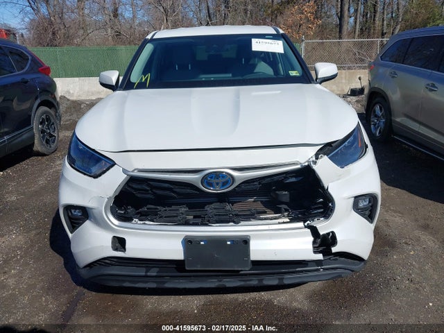 5TDZARAH1NS016287 Toyota Highlander Hybrid Le