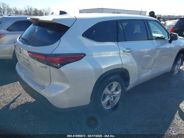 5TDZARAH1NS016287 Toyota Highlander Hybrid Le