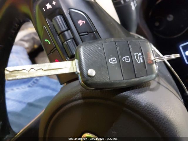 5XYPH4A12GG009342 KIA Sorento 2.0t Ex