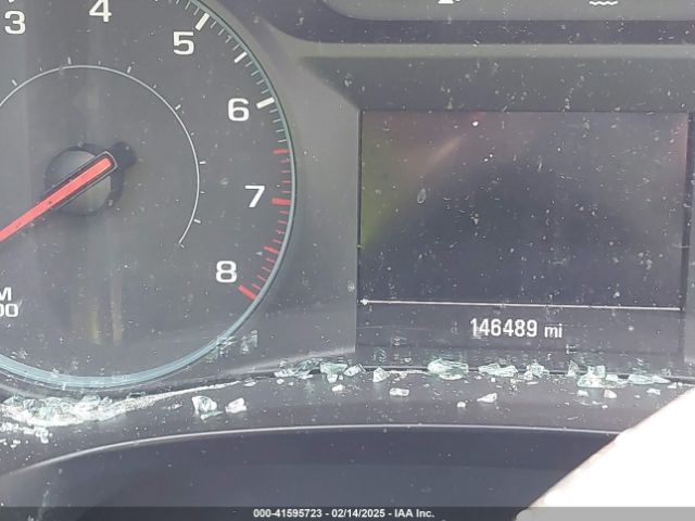 1G1ZD5STXJF181390 Chevrolet MALIBU LT