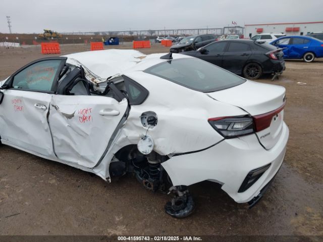 3KPF24AD3LE202565 KIA Forte Lxs