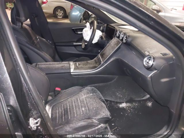 W1KAF4HB5NR013111 Mercedes-Benz C 300 4matic