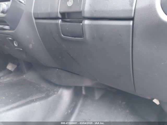 2GB2CREG4K1221512 Chevrolet Silverado 2500hd Wt