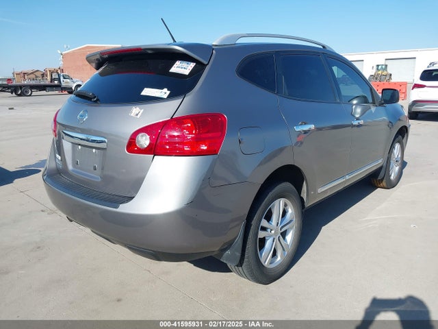 JN8AS5MTXFW161059 Nissan Rogue Select S