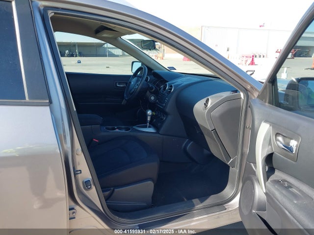 JN8AS5MTXFW161059 Nissan Rogue Select S