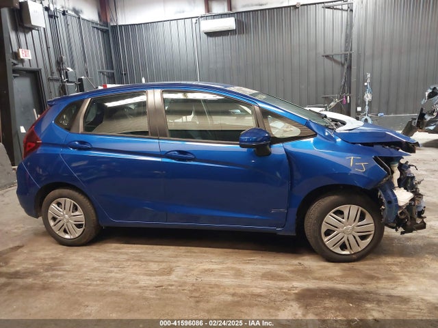 3HGGK5H42KM743693 Honda FIT LX