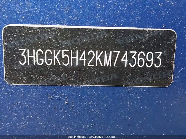 3HGGK5H42KM743693 Honda FIT LX