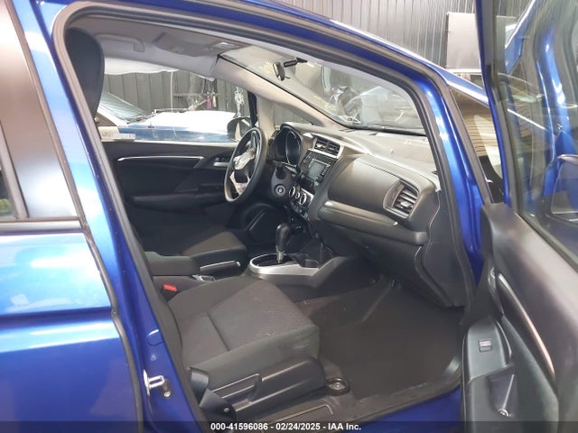 3HGGK5H42KM743693 Honda FIT LX