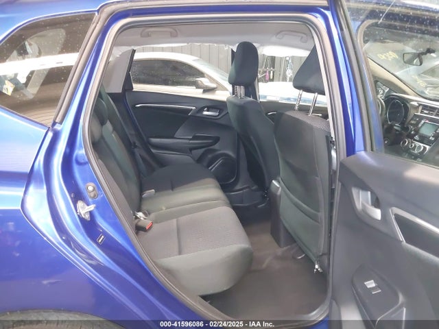 3HGGK5H42KM743693 Honda FIT LX