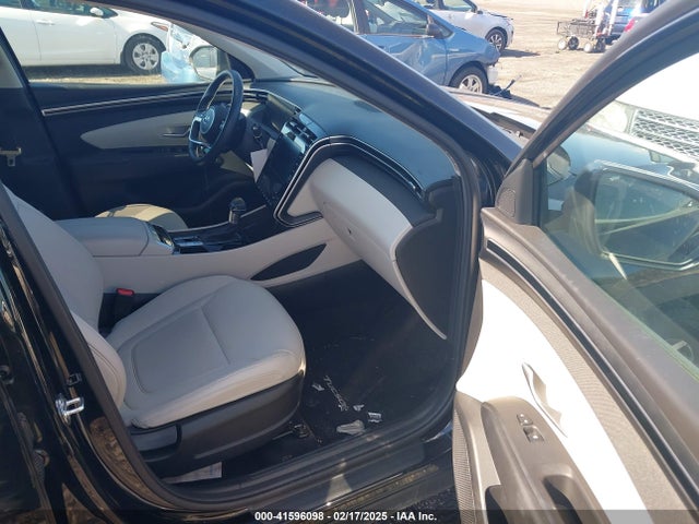 5NMJF3AE2PH205117 Hyundai TUCSON SEL