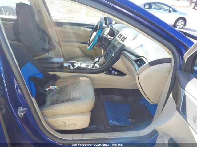 1FA6P0H75G5113212 Ford FUSION SE