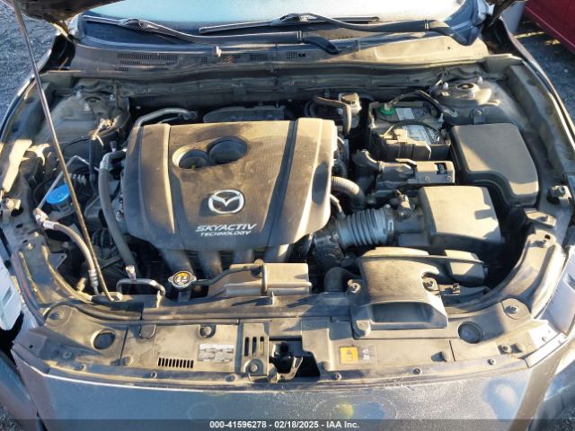 3MZBN1L32JM235162 Mazda Mazda3 Touring