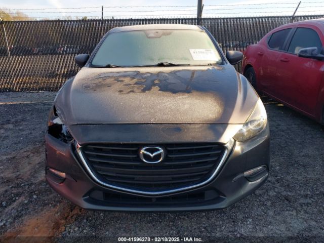 3MZBN1L32JM235162 Mazda Mazda3 Touring