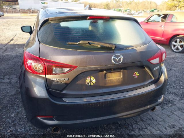 3MZBN1L32JM235162 Mazda Mazda3 Touring