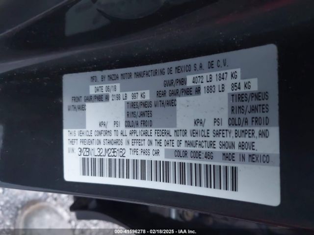 3MZBN1L32JM235162 Mazda Mazda3 Touring