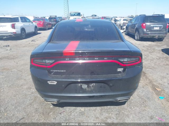 2C3CDXBG2LH229627 Dodge Charger Sxt Rwd