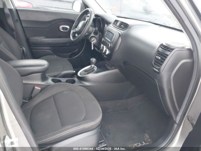 KNDJN2A27G7250807 KIA Soul