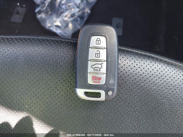 KMHTC6AE8FU229198 Hyundai Veloster Turbo