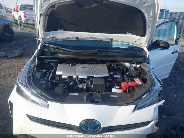 JTDL9MFU4N3037305 Toyota Prius Nightshade Edition Awd-e