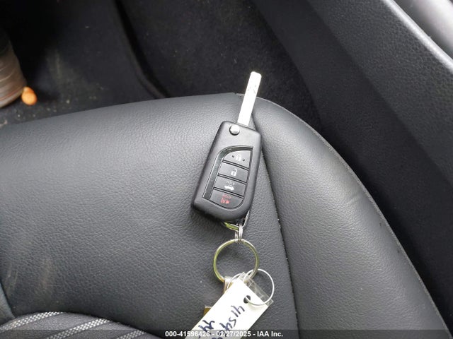 4T1G11AK8PU819175 Toyota CAMRY SE
