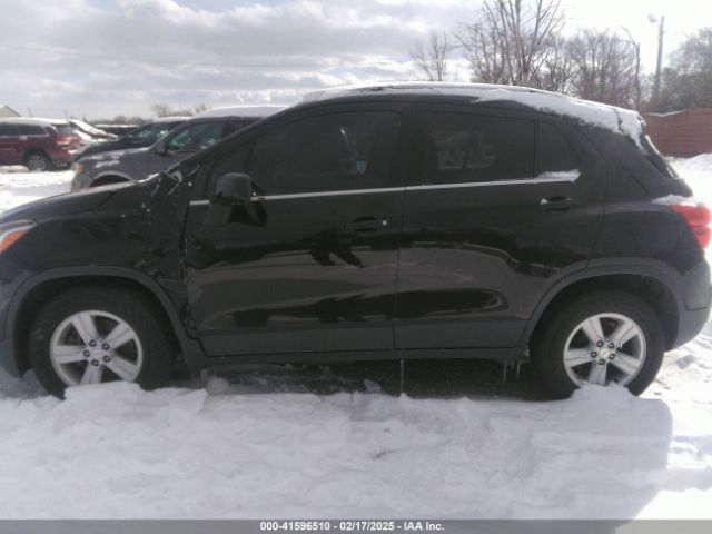 3GNCJLSB9HL190994 Chevrolet Trax Lt