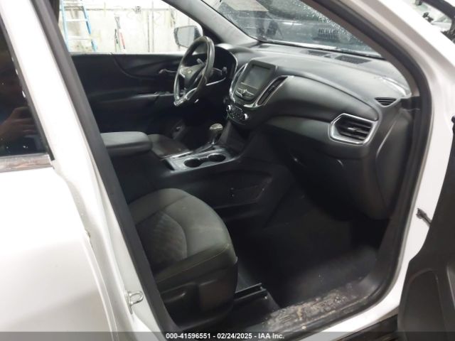 2GNAXSEV0J6203227 Chevrolet EQUINOX LT