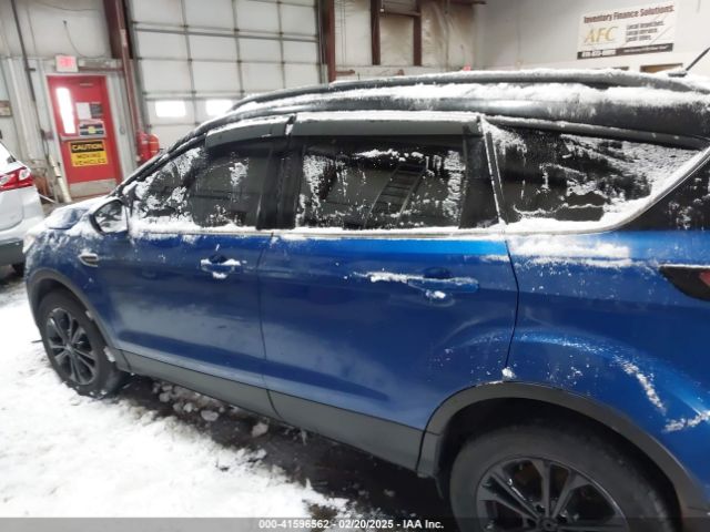 1FMCU9GD0HUD61453 Ford ESCAPE SE