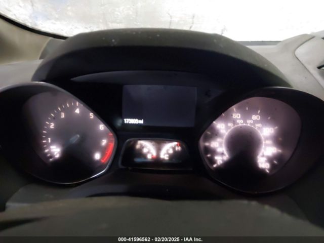 1FMCU9GD0HUD61453 Ford ESCAPE SE