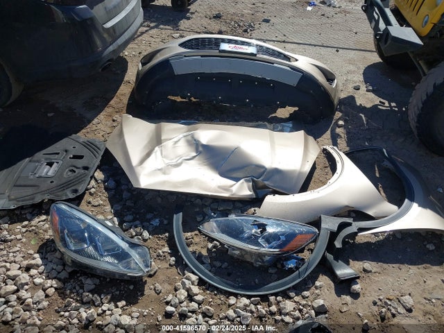 1FMCU9G62MUA81335 Ford ESCAPE SE
