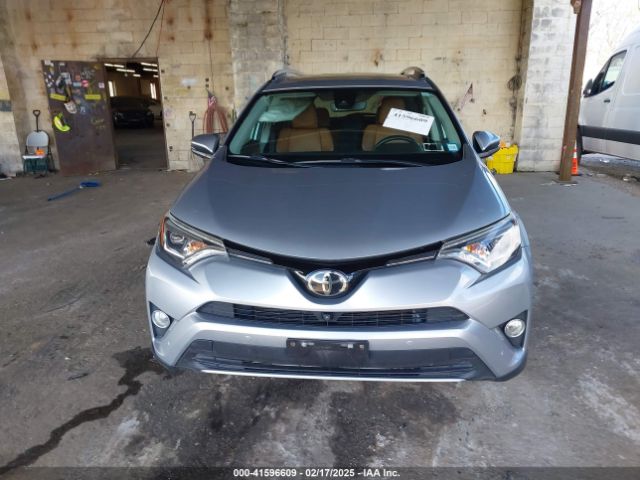 2T3DFREV4JW709049 Toyota Rav4 Limited/se/platinum