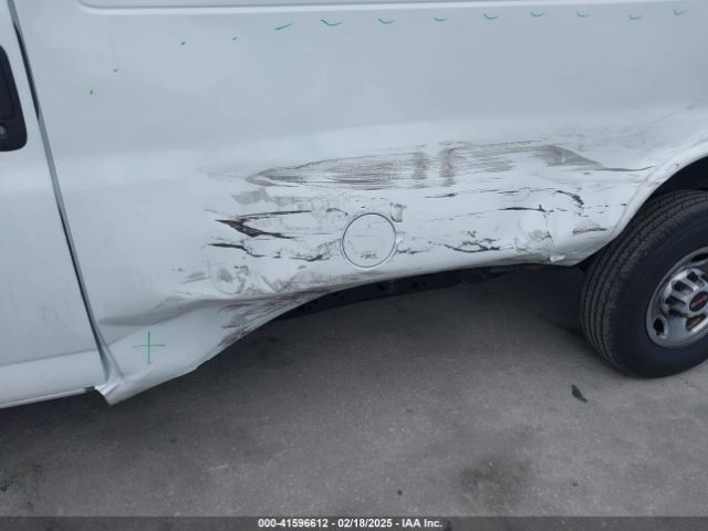 1GTW7AFP6N1220762 GMC Savana Cargo Rwd 2500 Regular Wheelbase Work Van