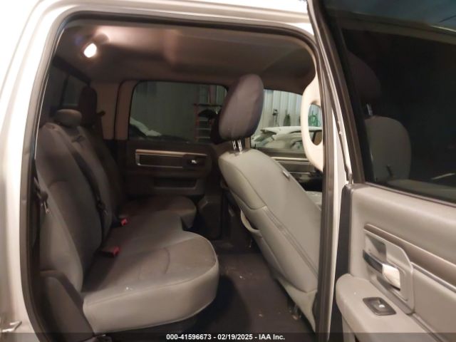 1C6RR7LG7FS612067 RAM 1500 Big Horn