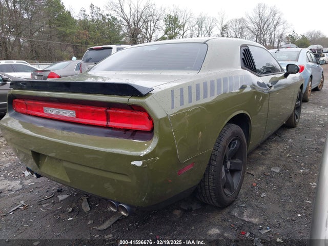 2C3CDYAG4EH179954 Dodge Challenger Sxt