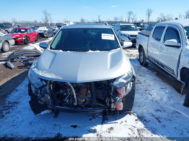 2GNAXJEV6J6336326 Chevrolet EQUINOX LT