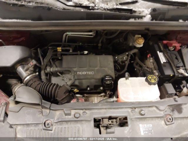 3GNCJKSB5HL268603 Chevrolet TRAX LS