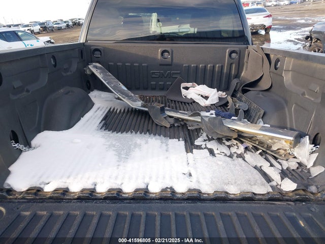 3GTP1UEC8EG541743 GMC Sierra 1500 Sle