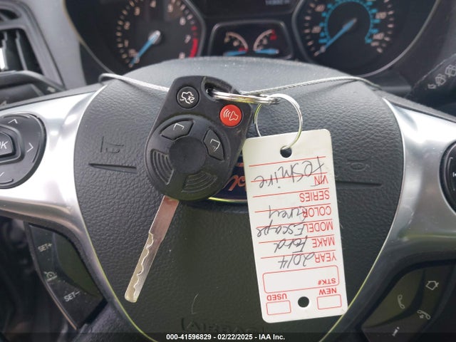 1FMCU9G9XEUD90949 Ford ESCAPE SE