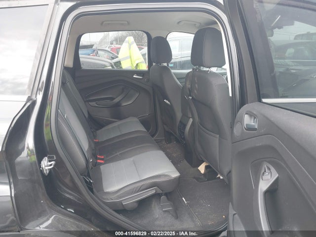 1FMCU9G9XEUD90949 Ford ESCAPE SE