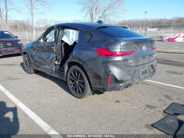 2022 BMW X4 5UX43DT00N9K32112 Photo 2