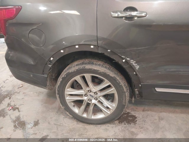 Ford Explorer Limited 2016 1FM5K7FH0GGB58809 Image 17
