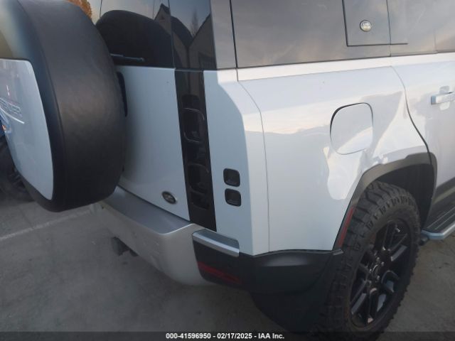SALEP7RU7M2042216 Land Rover Defender 110 Se