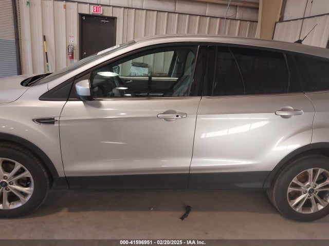 Ford ESCAPE SE 2019 1FMCU0GD0KUA58515 Image 14