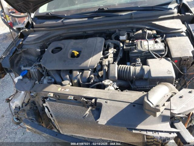 5NPD84LF9LH614764 Hyundai ELANTRA SEL