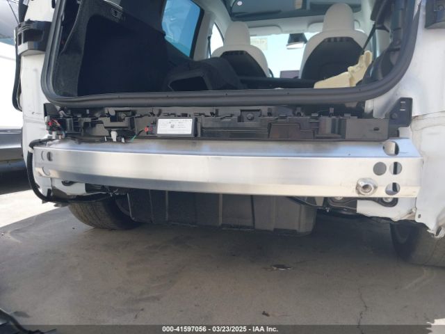 7SAYGDED2RF017448 Tesla Model Y Long Range Dual Motor All-wheel Drive/rwd