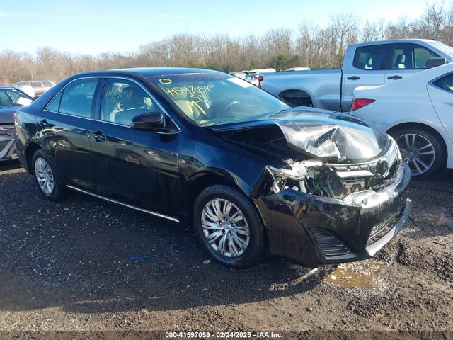Toyota CAMRY LE 2014 4T4BF1FK9ER387784 Image 1