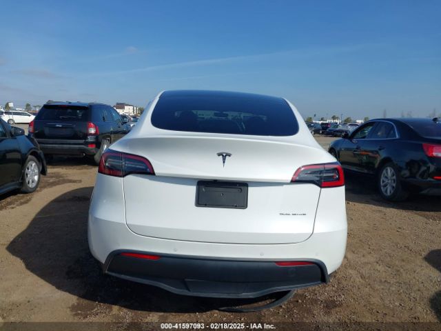 7SAYGDEE9NF450736 Tesla Model Y Long Range Dual Motor All-wheel Drive