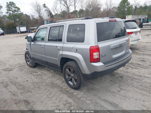 1C4NJPBAXHD200955 Jeep Patriot Sport Se Fwd