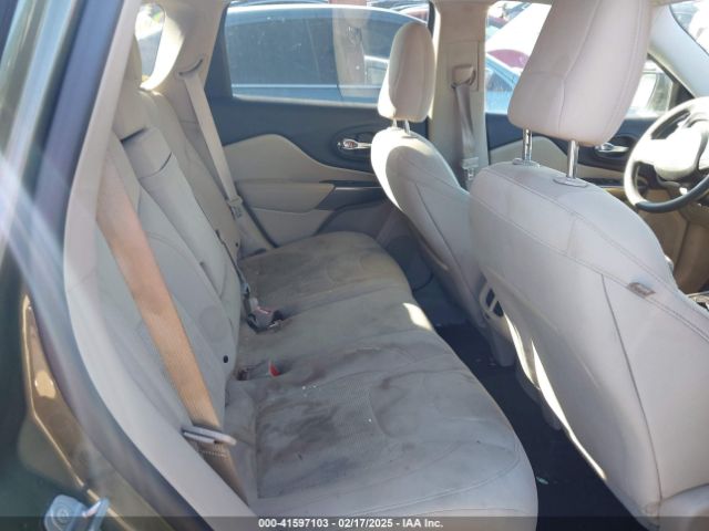1C4PJLCB6KD411506 Jeep Cherokee Latitude Fwd