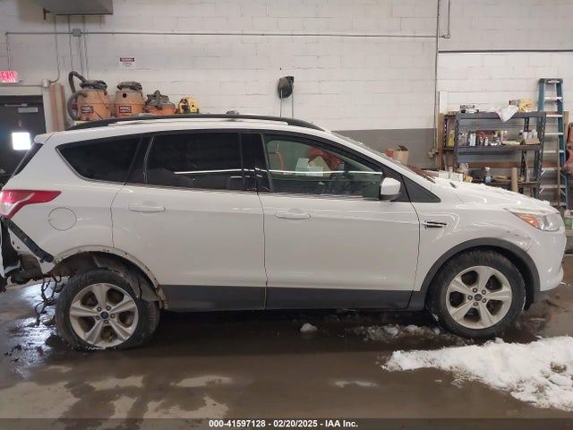 Ford ESCAPE SE 2015 1FMCU9G9XFUA35507 Image 13